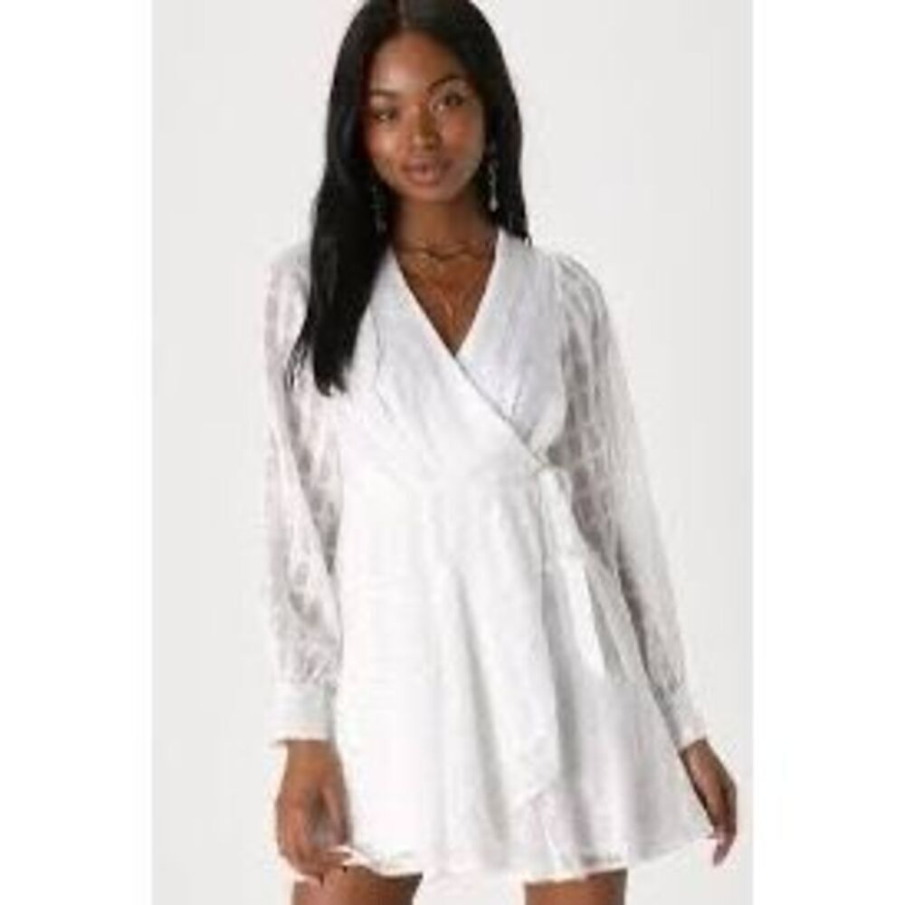 Allison & Kelly Women's Size L Long Sleeve Wrap Front Mini Dress White Bridal